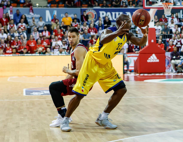 更是一次 更是一次