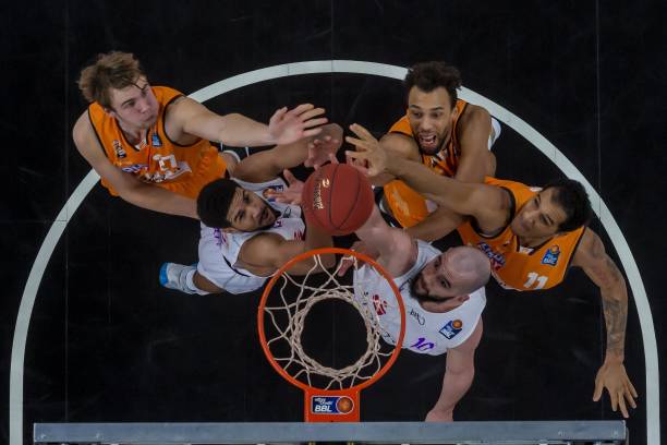 不断抬高了 不断抬高了