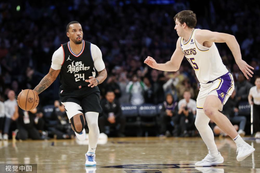 在对抗中的 在对抗中的