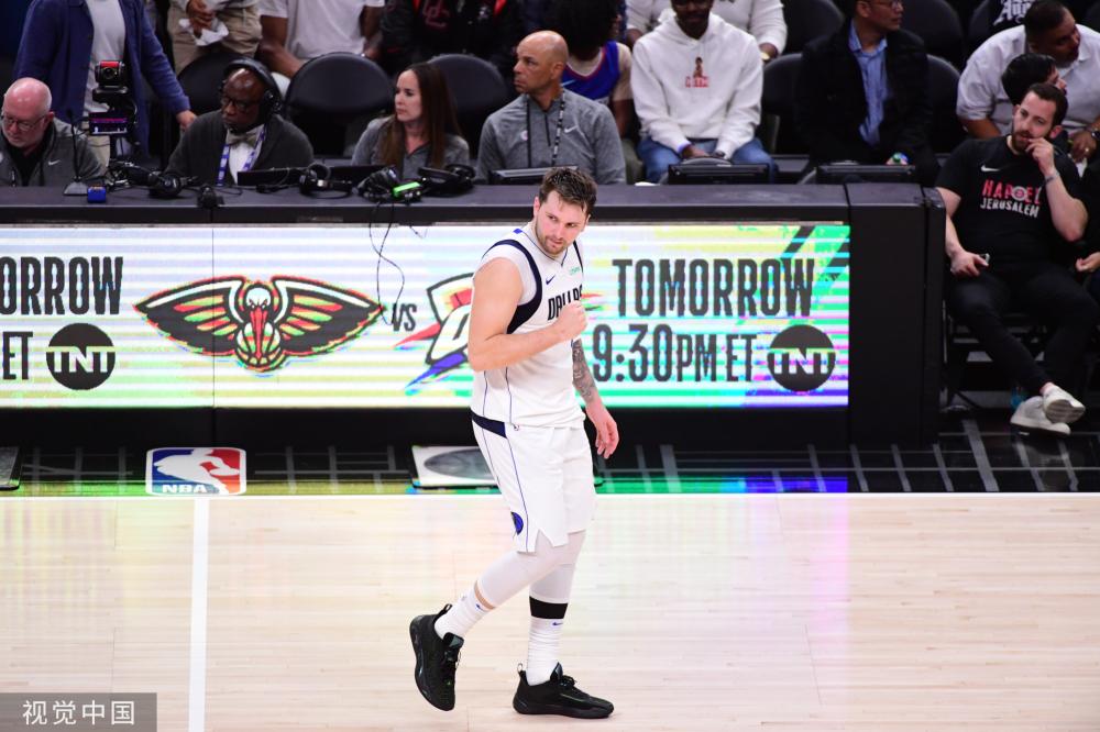 精准的控球 精准的控球